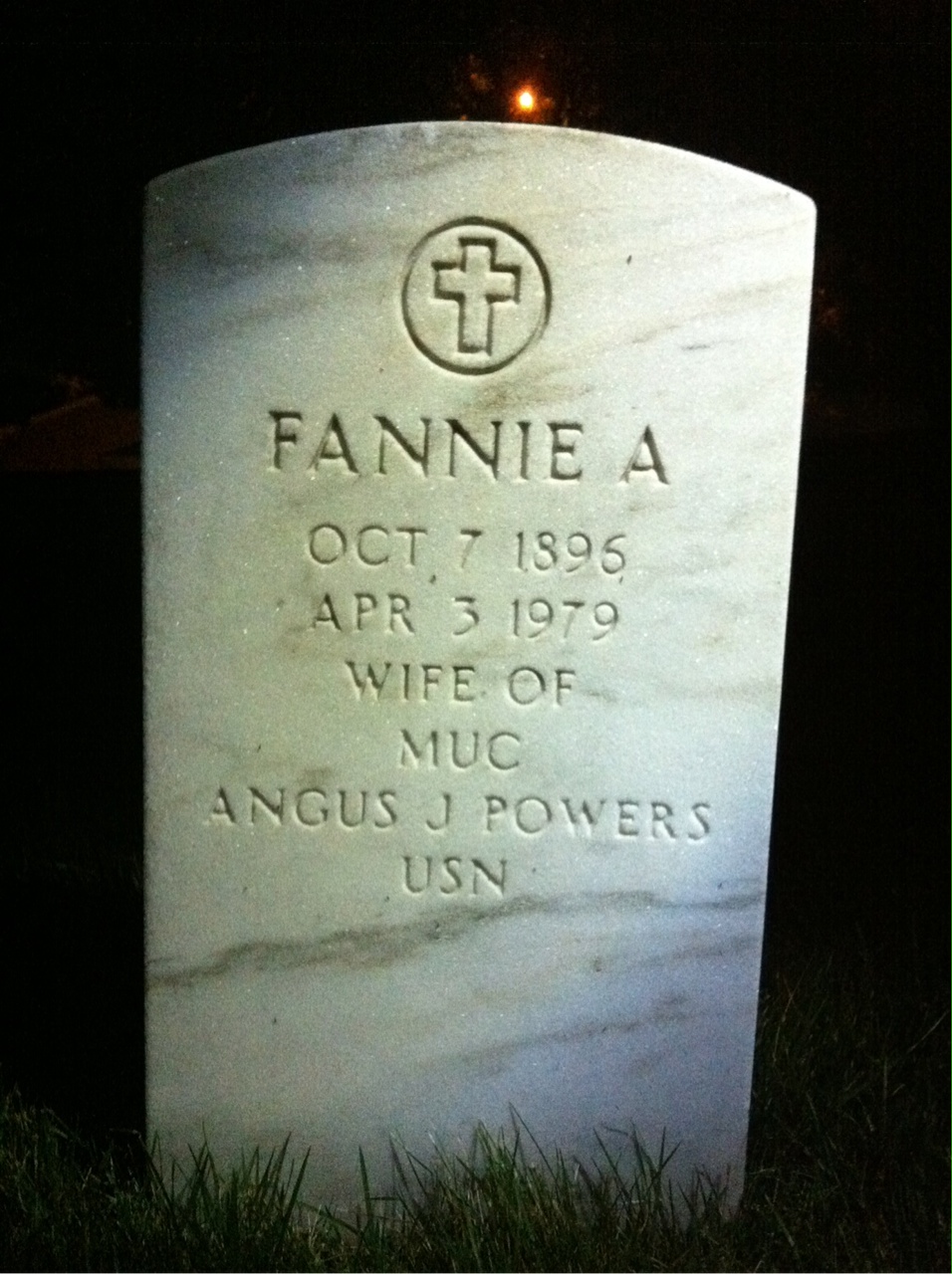 Headstone of Fannie A Powers