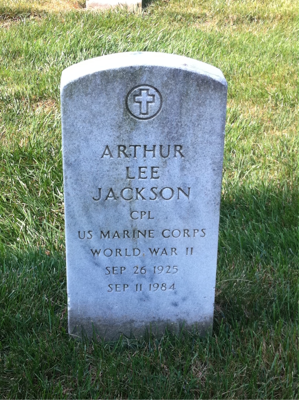 Headstone of Arthur L Jackson