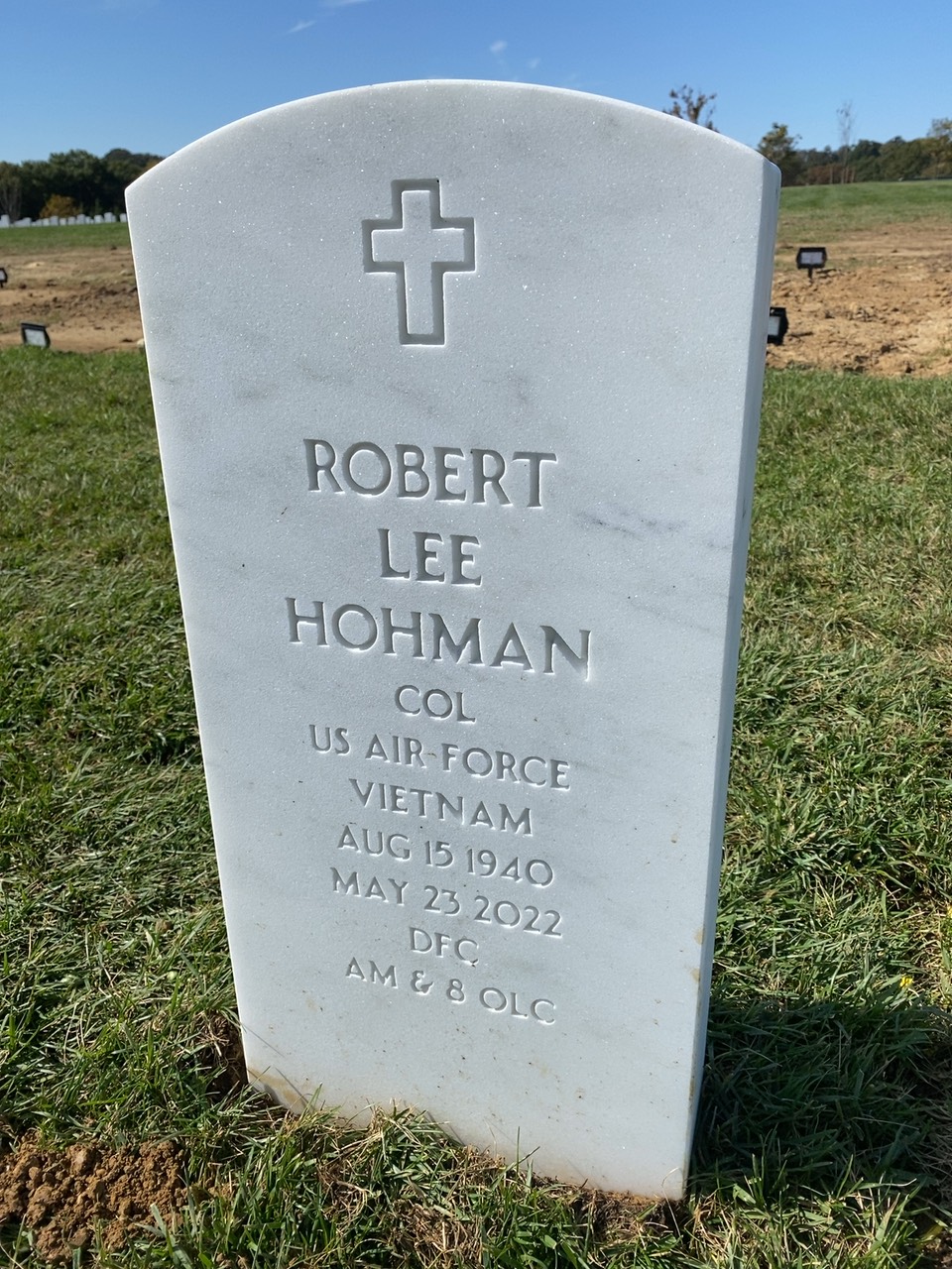Headstone of Robert Lee Hohman