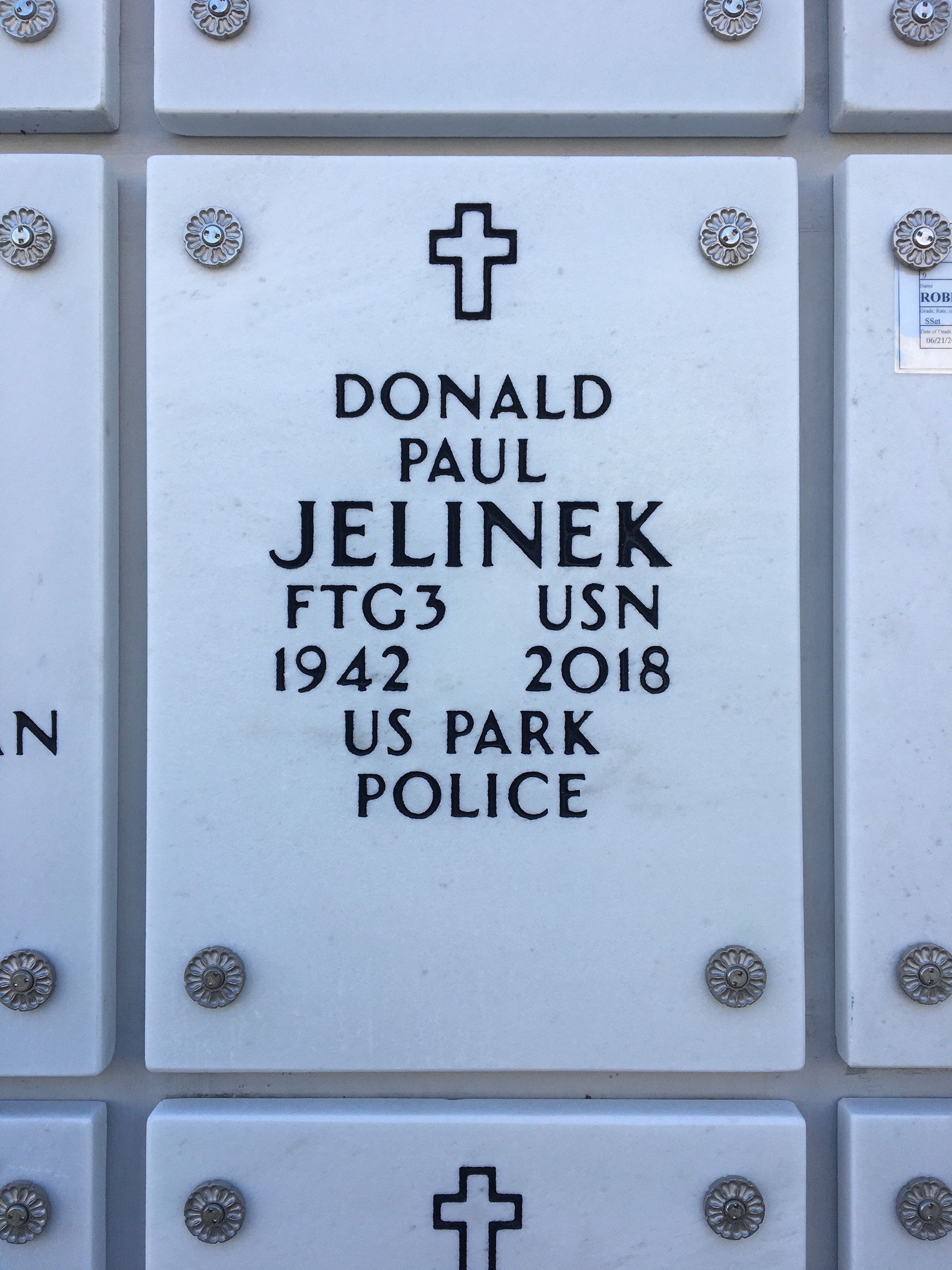 Headstone of Donald Paul Jelinek