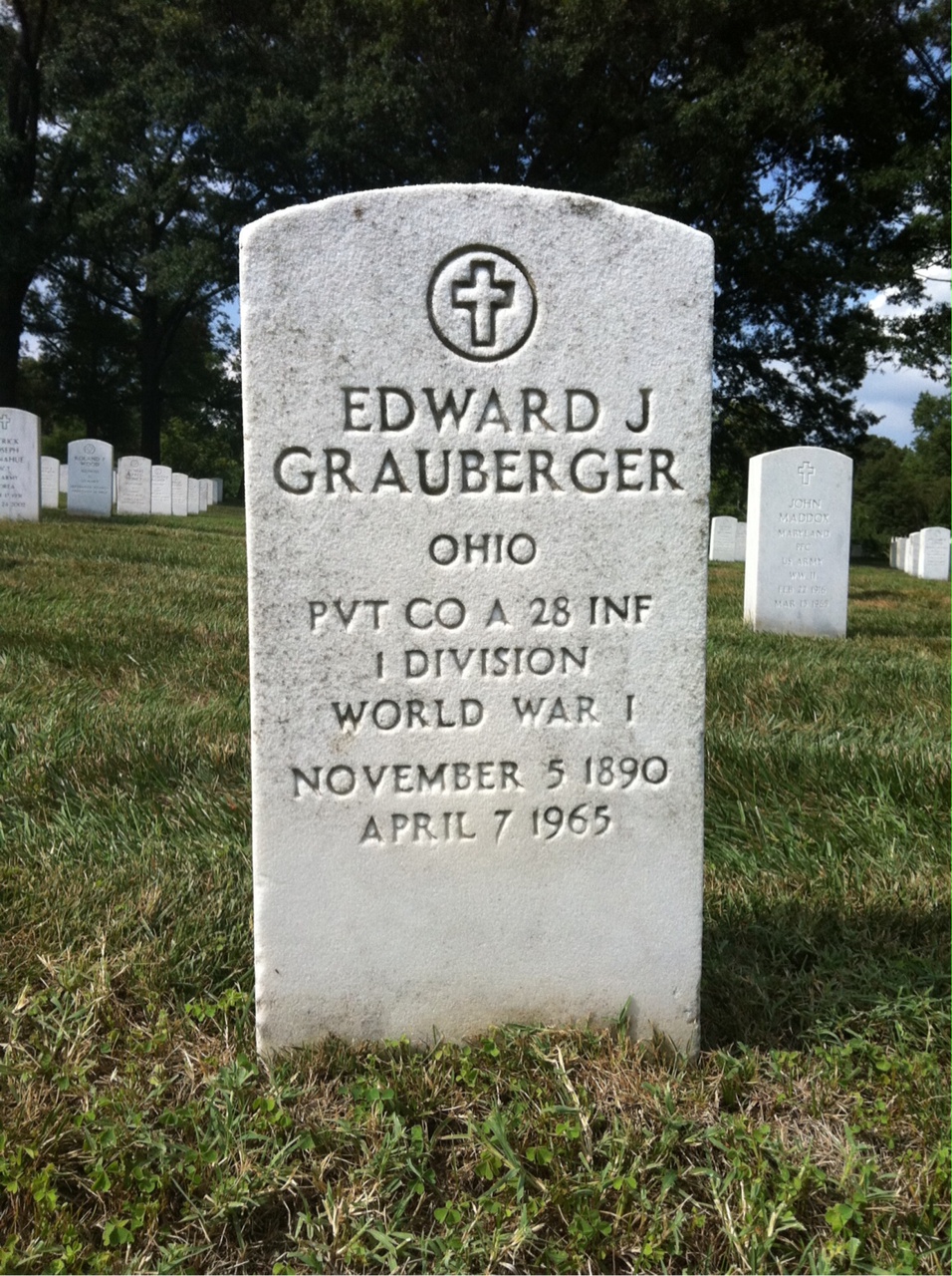 Headstone of Edward J Grauberger