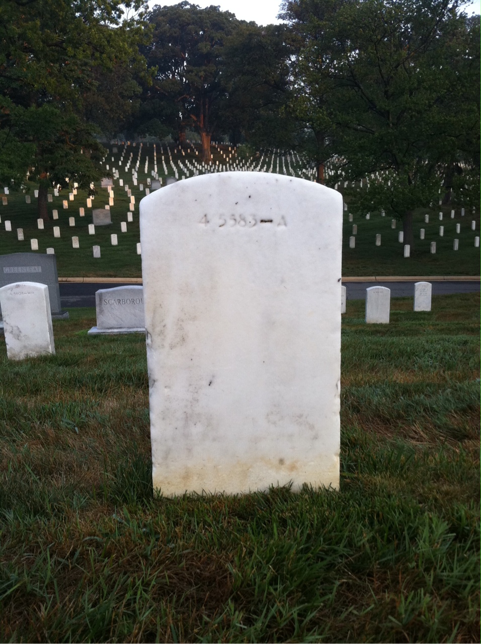 Headstone of Howard M Randall