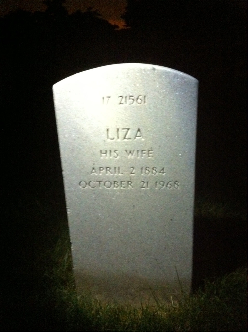 Headstone shared by 2 interments, including Robert Knox Moncure