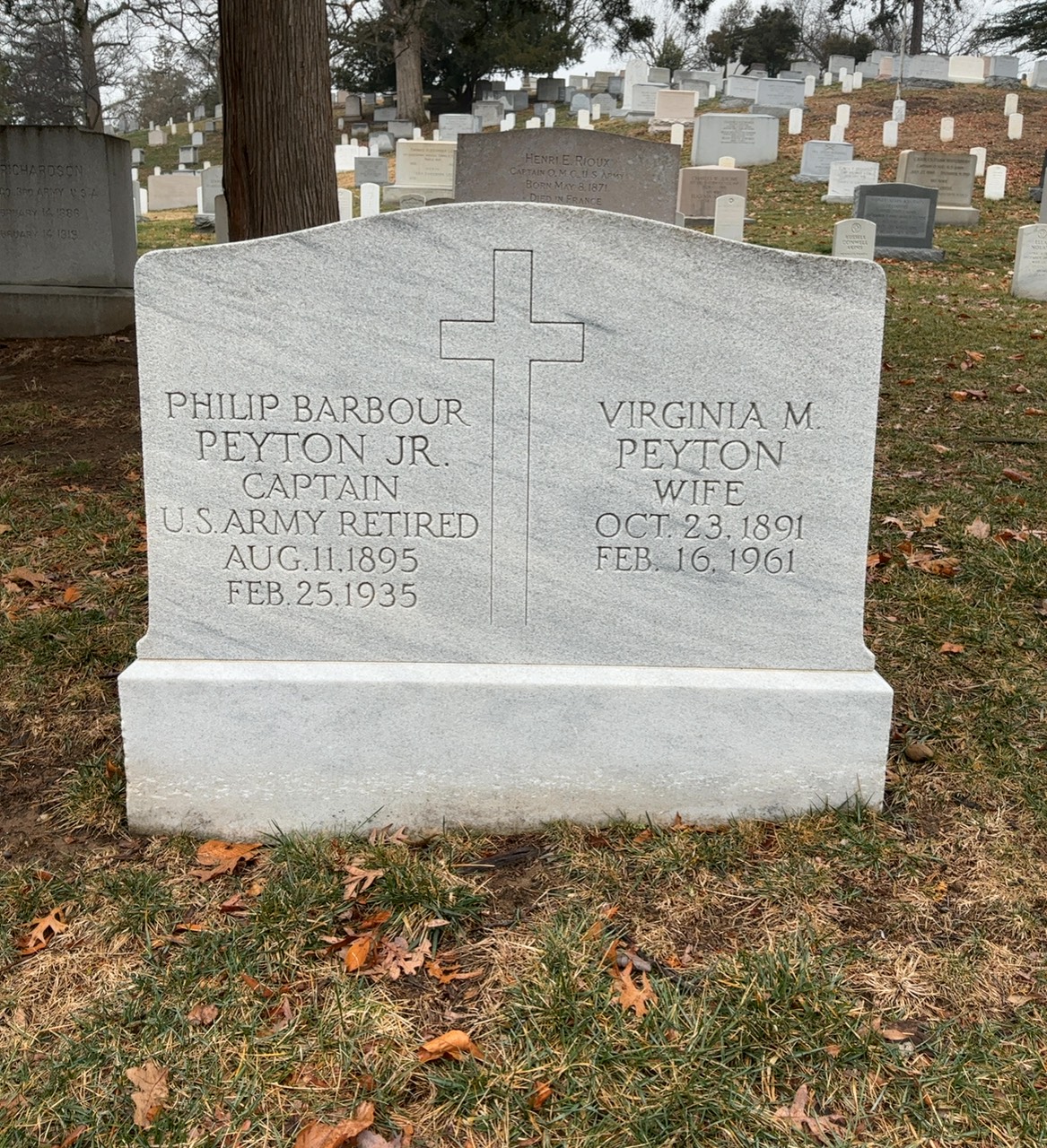 Headstone shared by 2 interments, including Philip Barbour Peyton Jr.