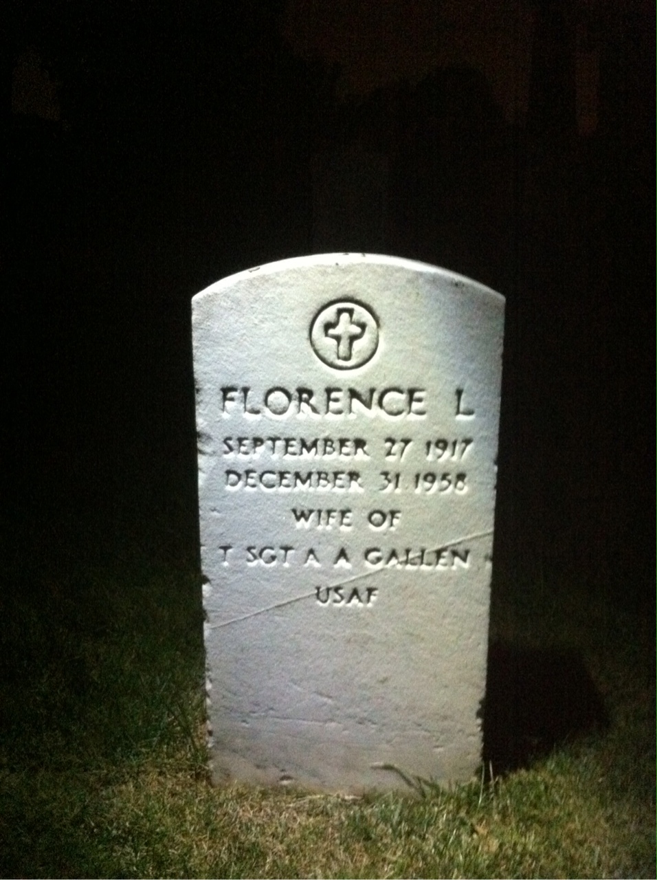 Headstone of Florence L Gallen