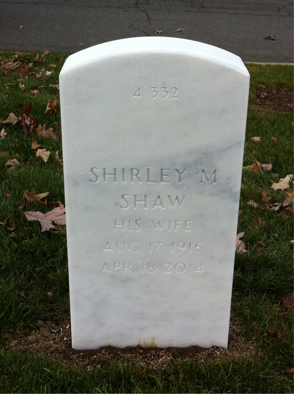Headstone shared by 2 interments, including Robert Lucius Walton