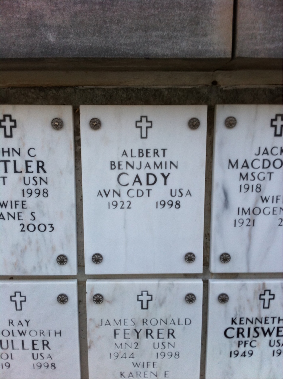 Headstone of Albert B Cady