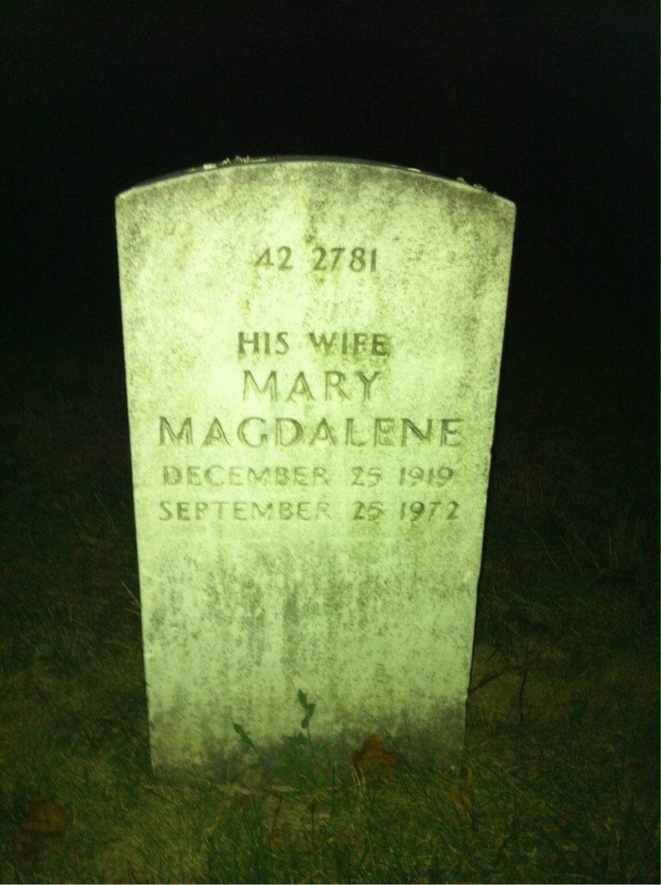Headstone of Mary M Gunter