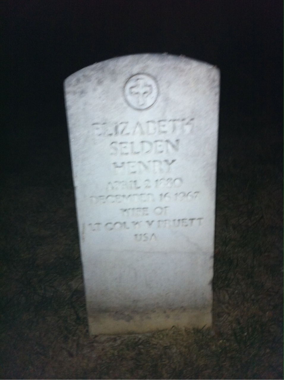 Headstone of Elizabeth S Pruett