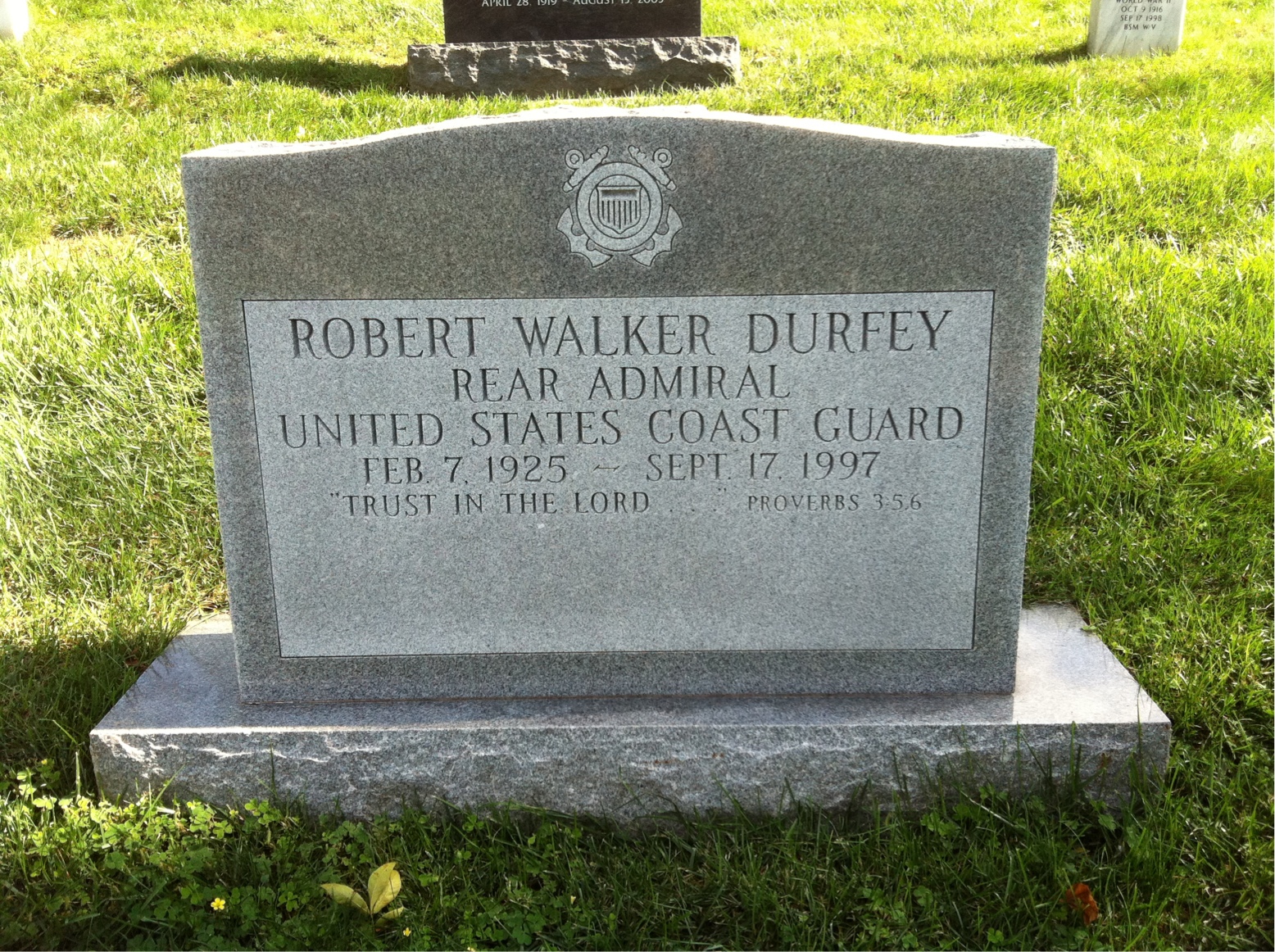 Headstone of Robert W Durfey