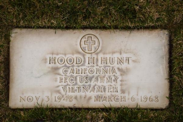 Headstone of Hood Hal Hunt