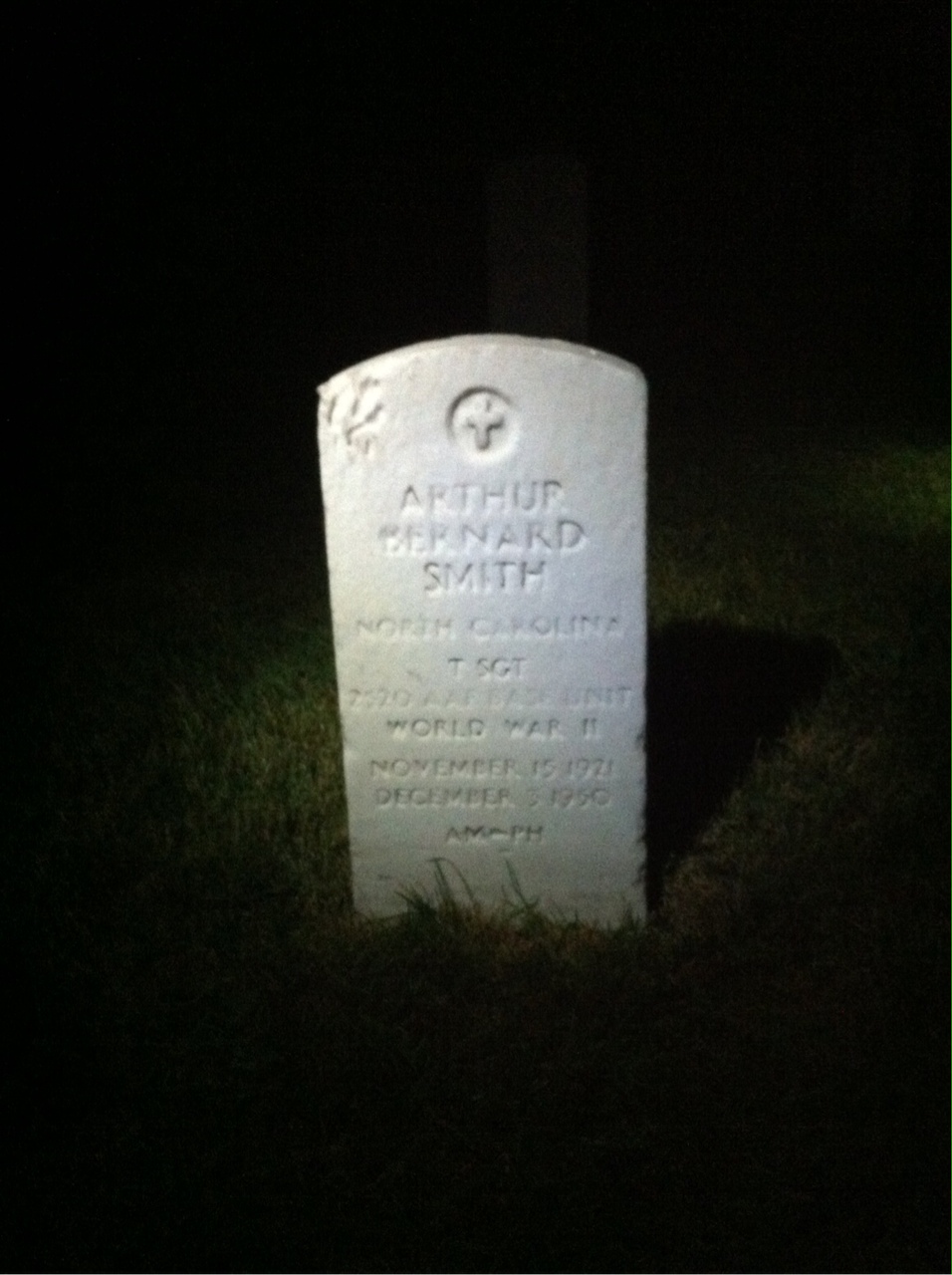 Headstone of Arthur B Smith