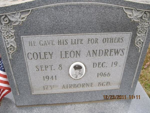 Headstone of Coley L Andrews