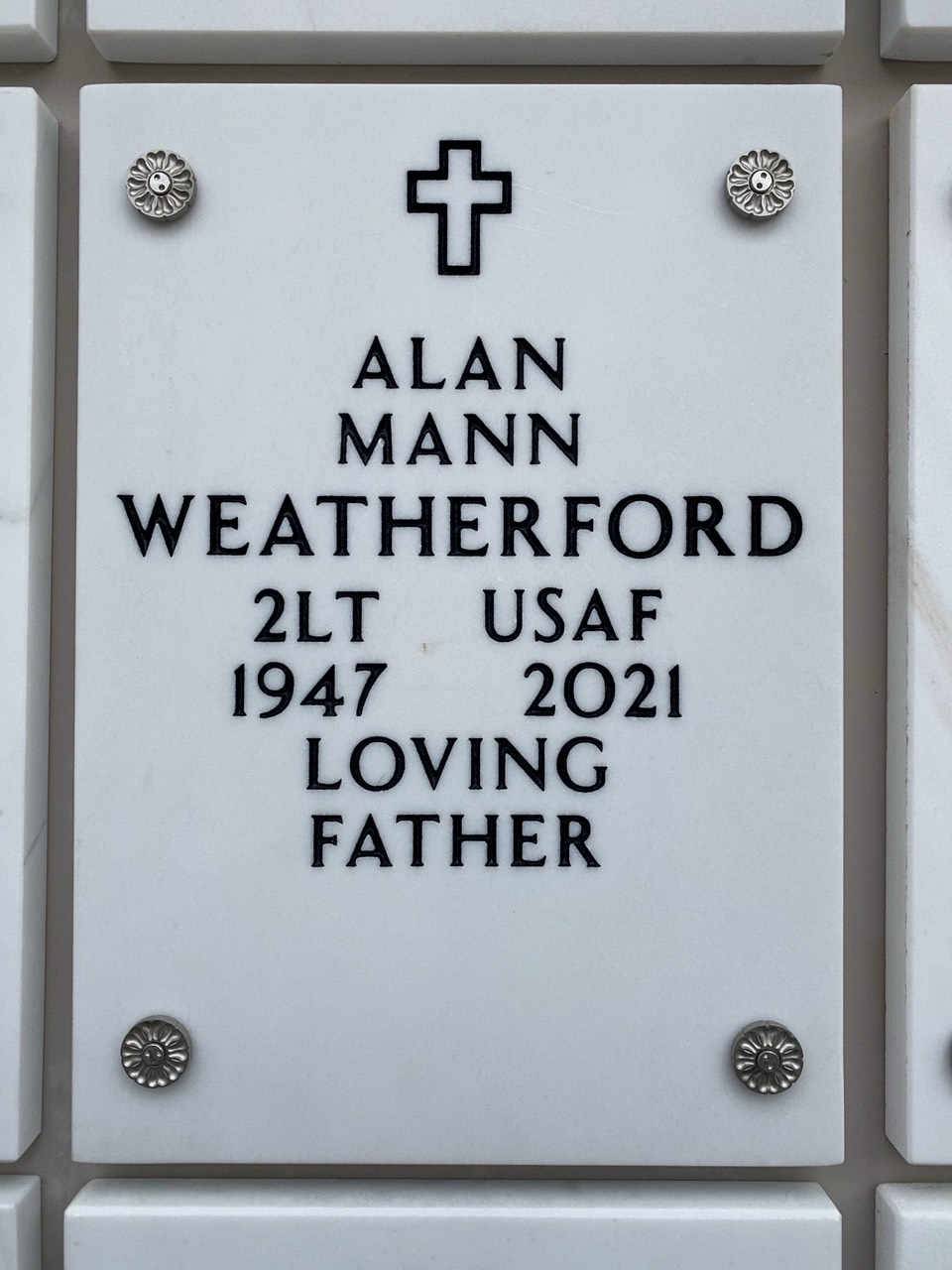 Headstone of Alan Mann Weatherford