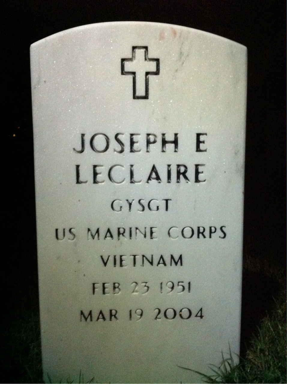 Headstone of Joseph Eugene LeClaire Jr.