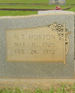 Headstone of Howard Thomas Horton