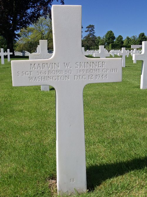 Headstone of Marvin Walter Skinner