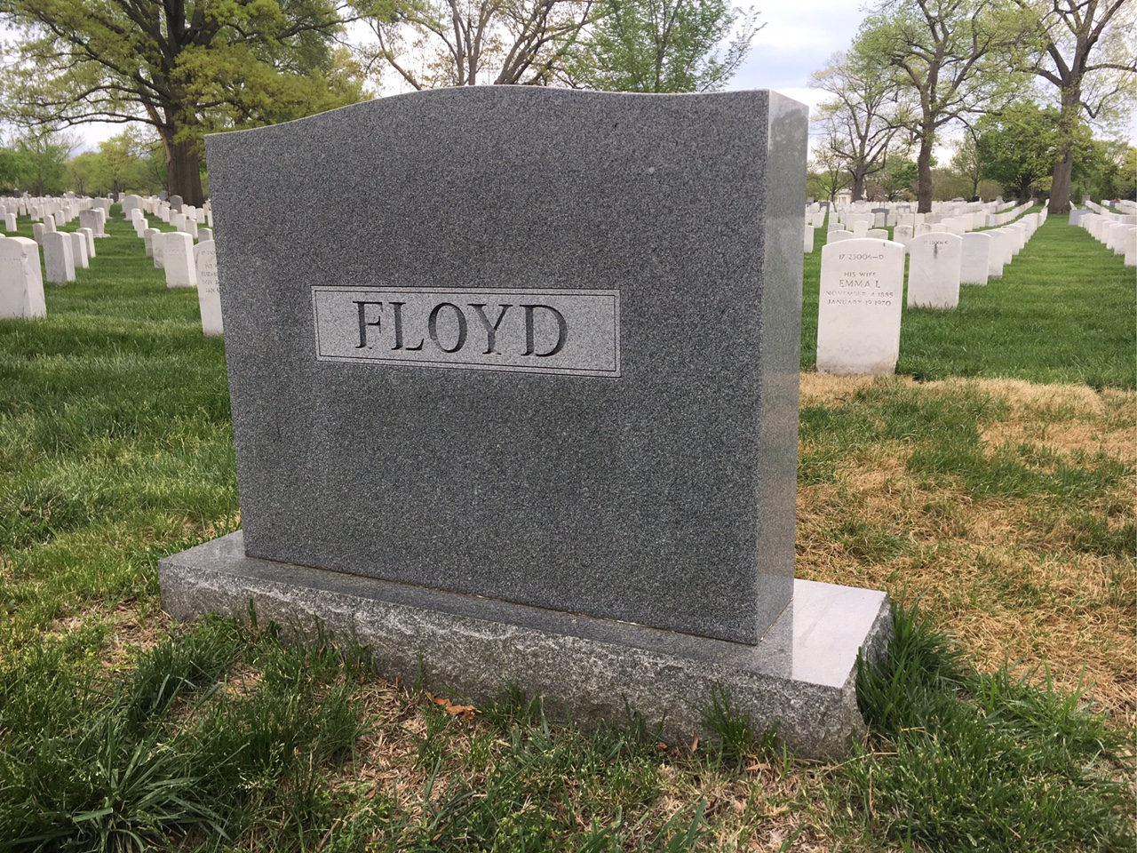 Headstone shared by 2 interments, including Harry Arthur Floyd