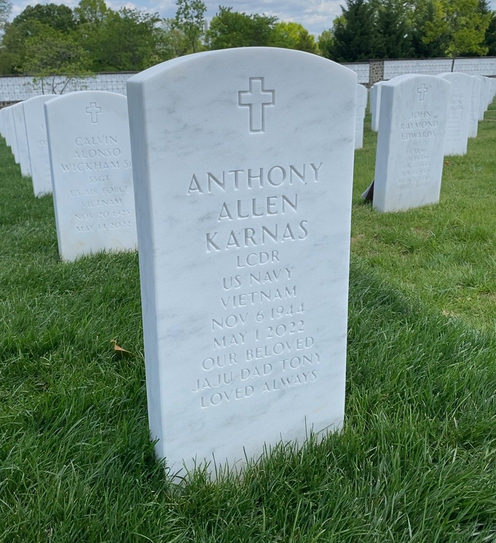 Headstone of Anthony Allen Karnas