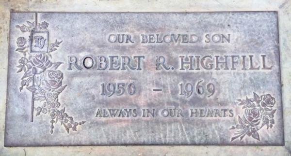Headstone of Robert Ray Highfill