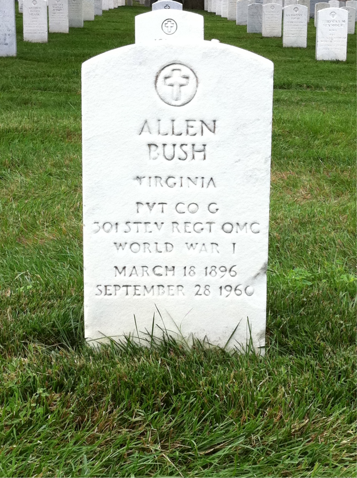 Headstone of Allen Duane Bush