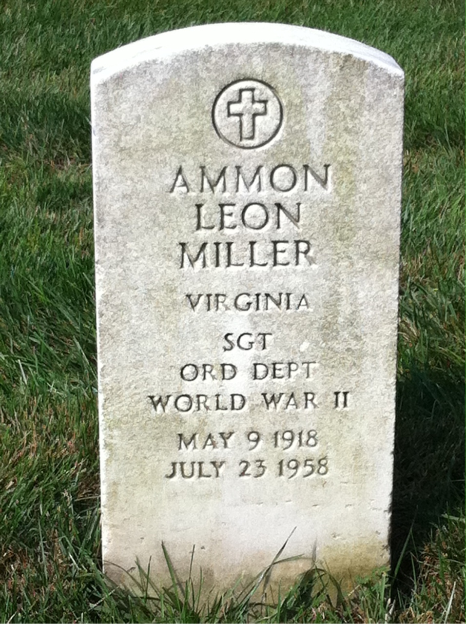 Headstone of Ammon L Miller