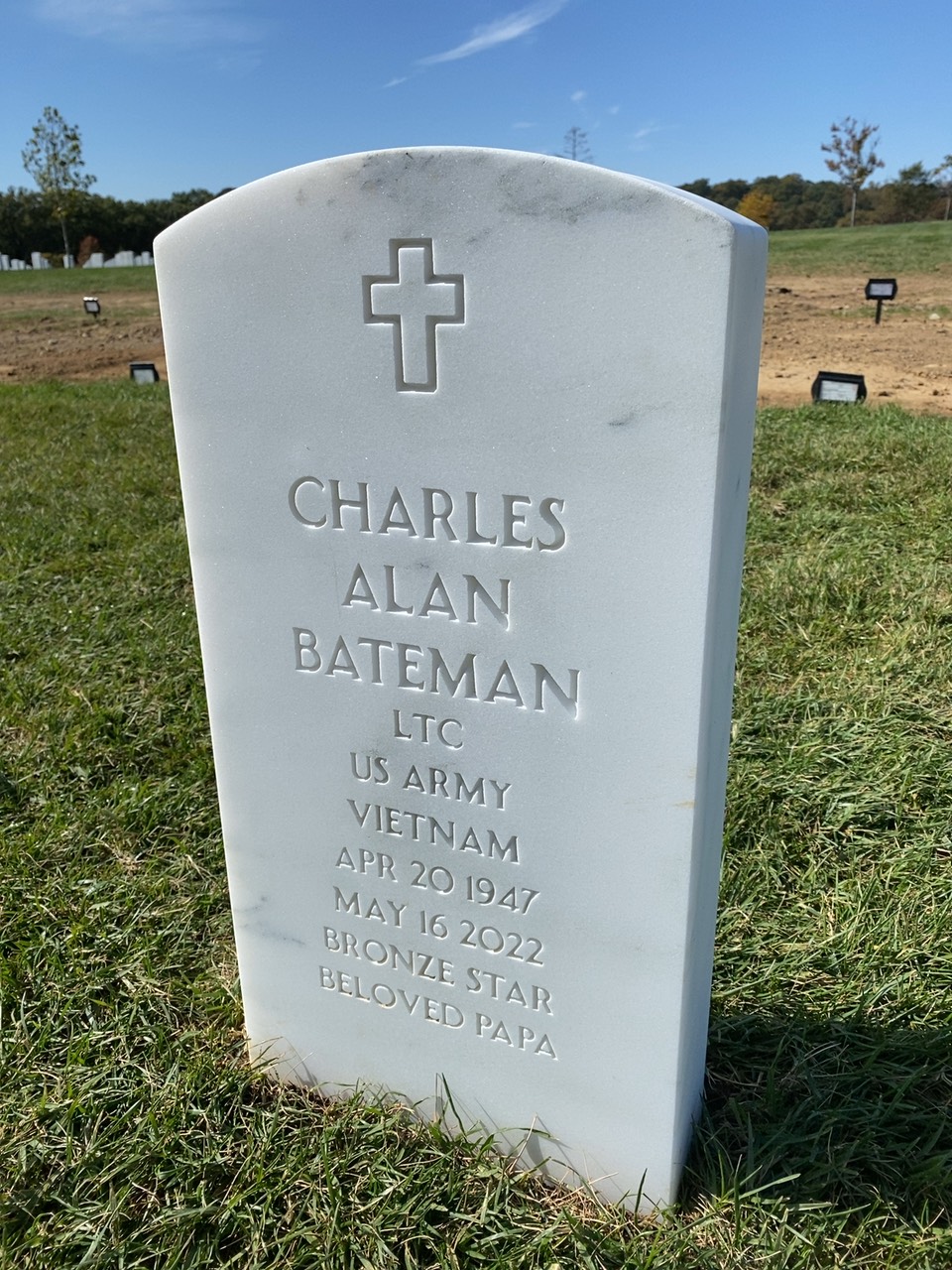 Headstone of Charles Alan Bateman