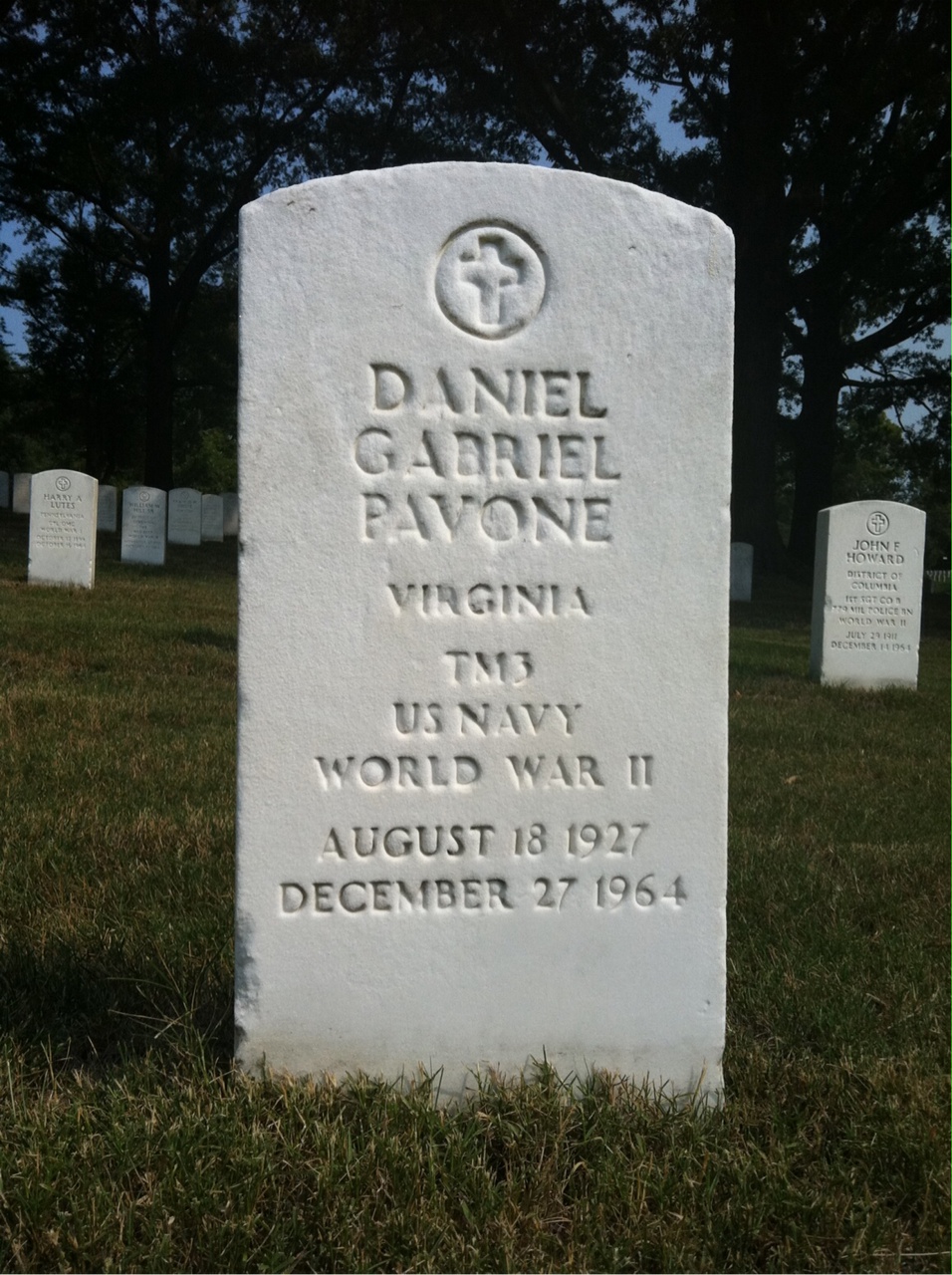 Headstone of Daniel G Pavone