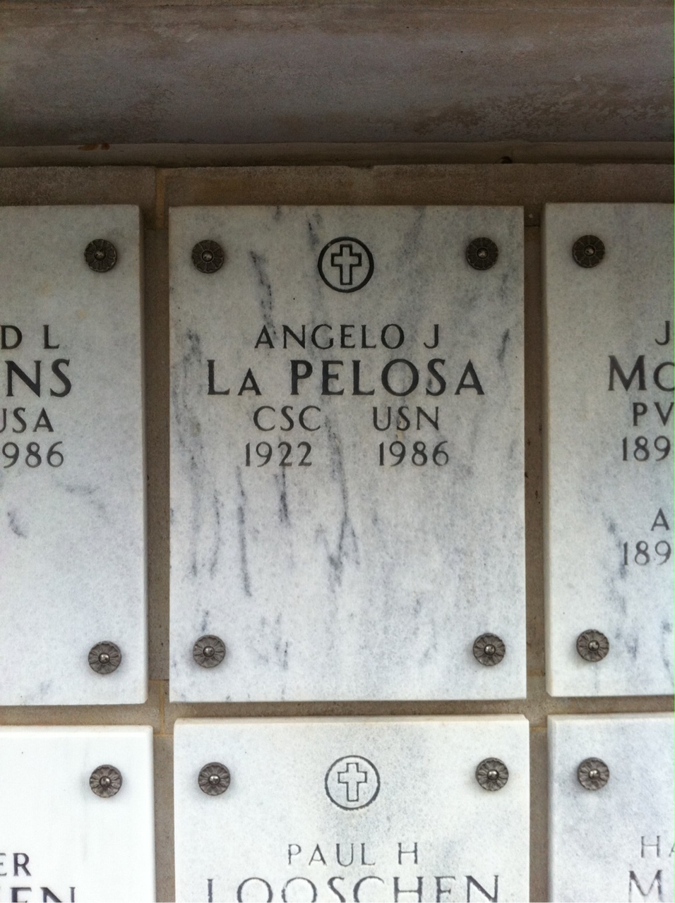 Headstone of Angelo J La Pelosa