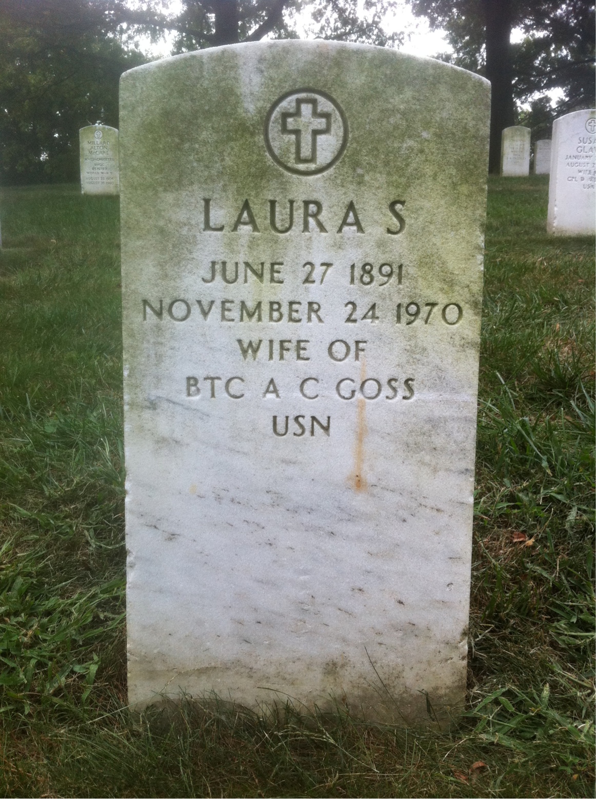Headstone of Laura S Goss