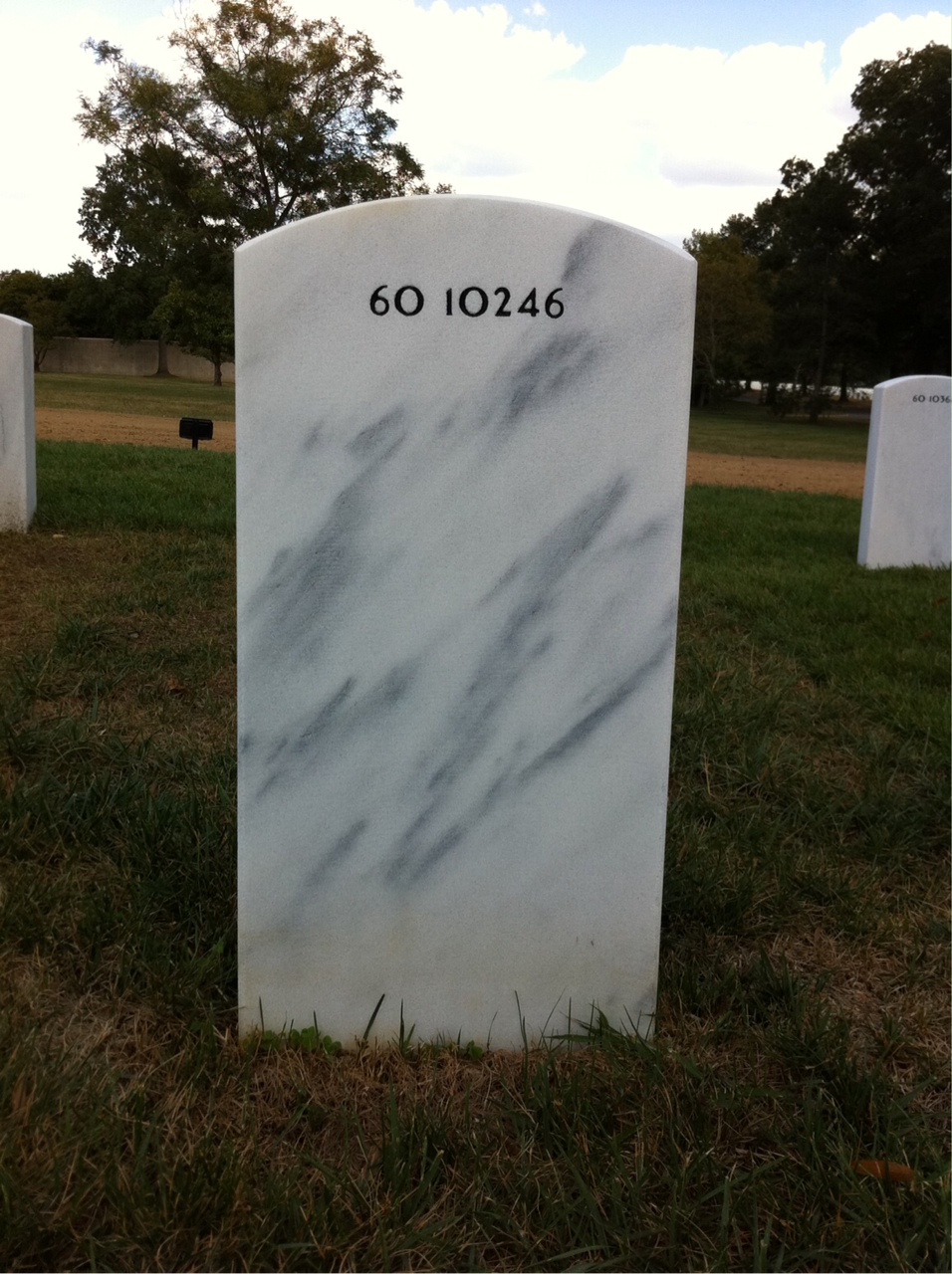 Headstone of Ernie Chris Mewborn