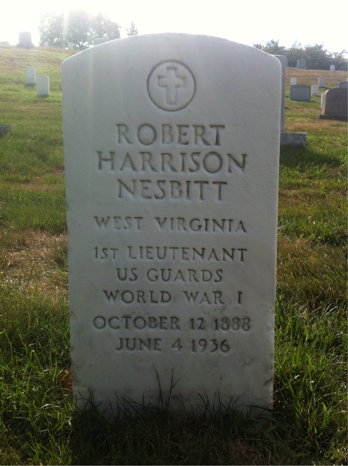 Headstone of Robert H Nesbitt