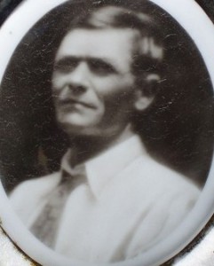 Headstone of Tipton M. Simmons