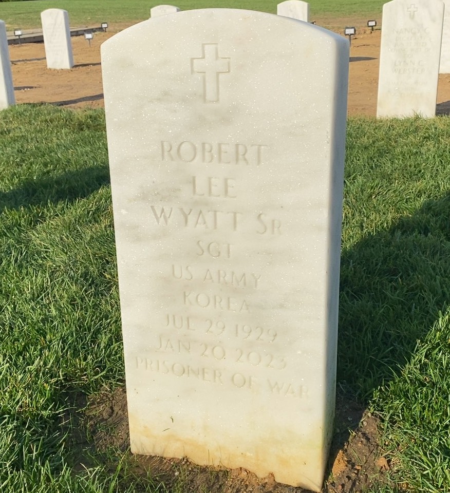 Headstone of Robert Lee Wyatt Sr.