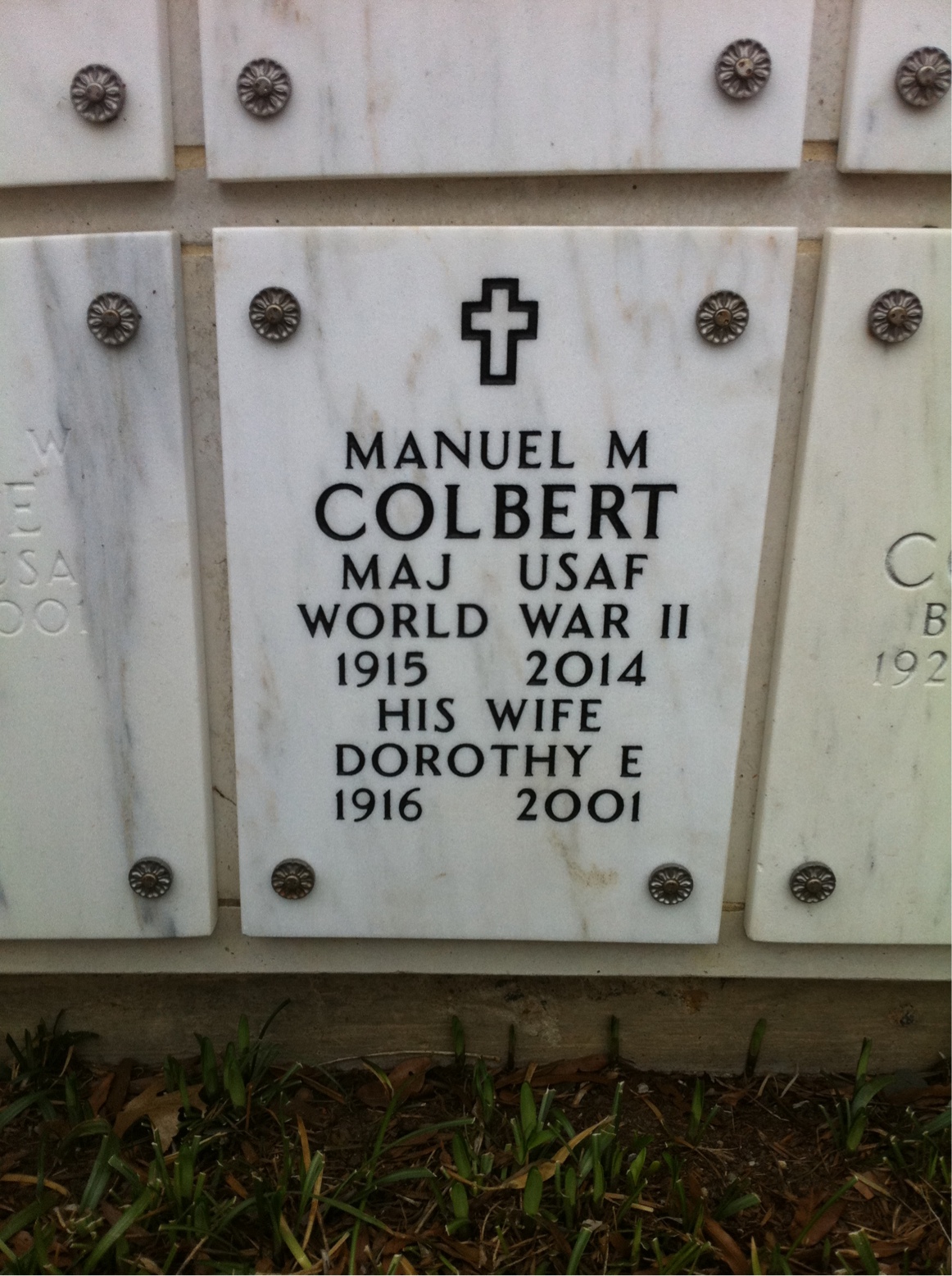Headstone of Manuel M Colbert