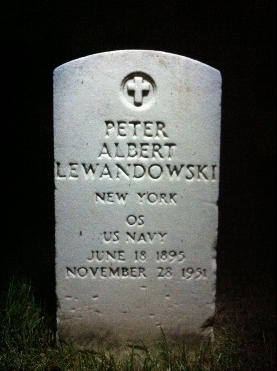 Headstone of Peter A Lewandowski