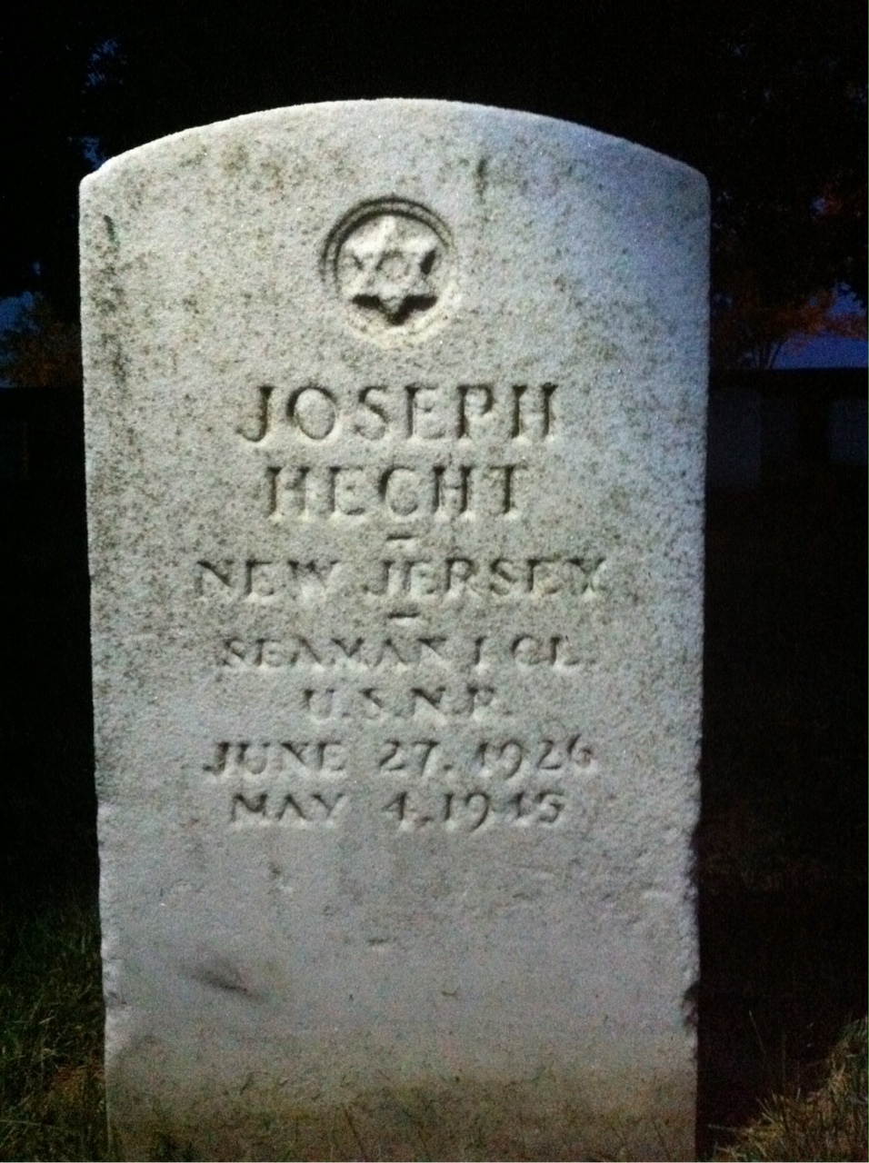 Headstone of Joseph Hecht
