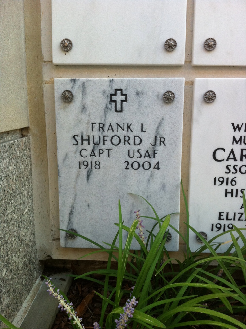 Headstone of Frank Lee Shuford Jr.