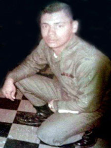 Headstone of Roberto Acevedo