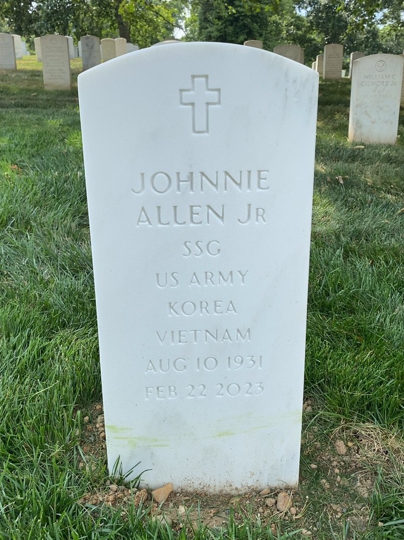 Headstone of Johnnie Allen Jr.