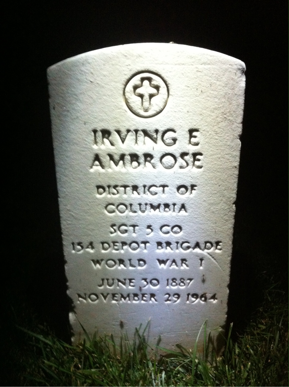 Headstone of Irving E Ambrose