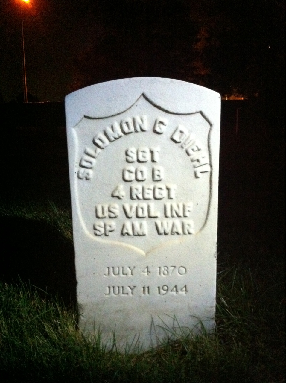 Headstone of Cora C Diehl