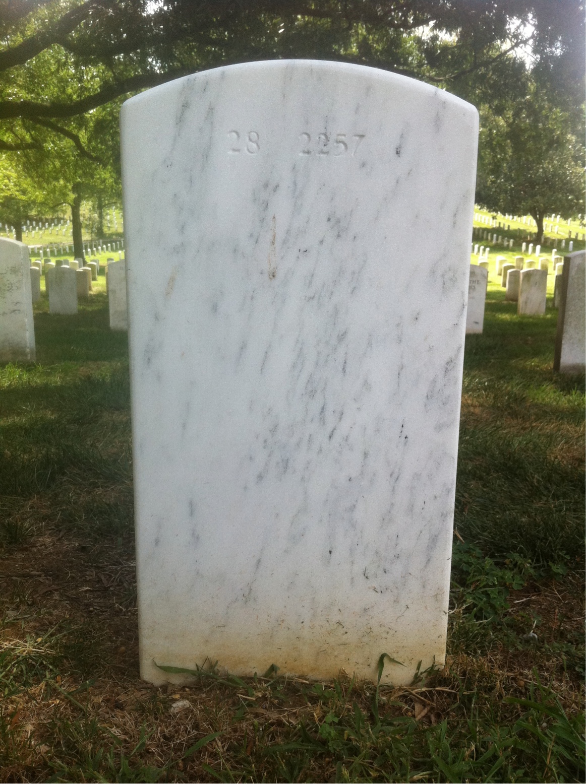 Headstone of Paul F Muller Jr.