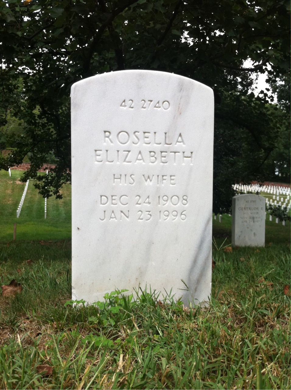 Headstone shared by 2 interments, including Floyd S Wood Jr.