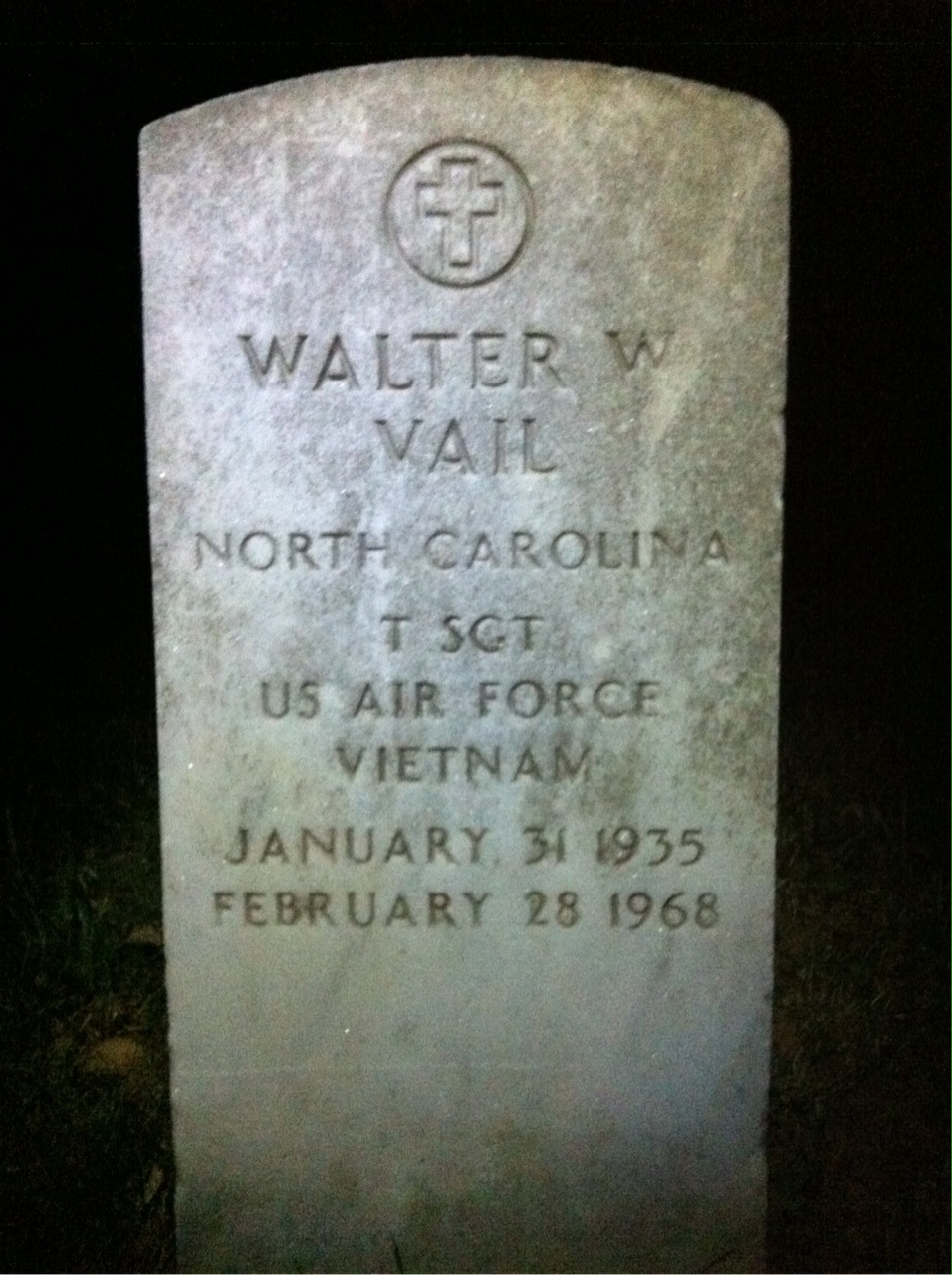 Headstone of Walter Wilber Vail
