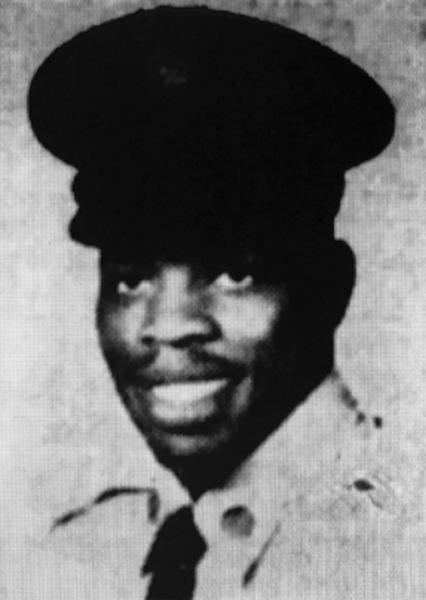 Headstone of Walter Williams Jr.