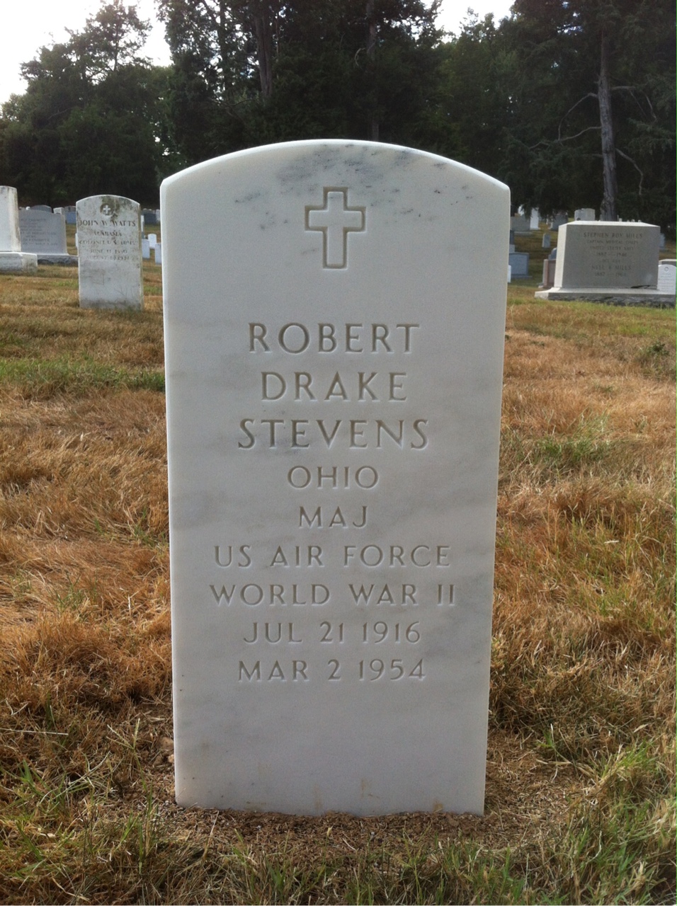 Headstone shared by 2 interments, including Robert Drake Stevens