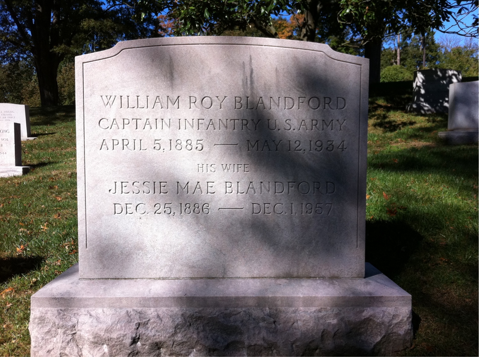 Headstone of William Roy Blandford