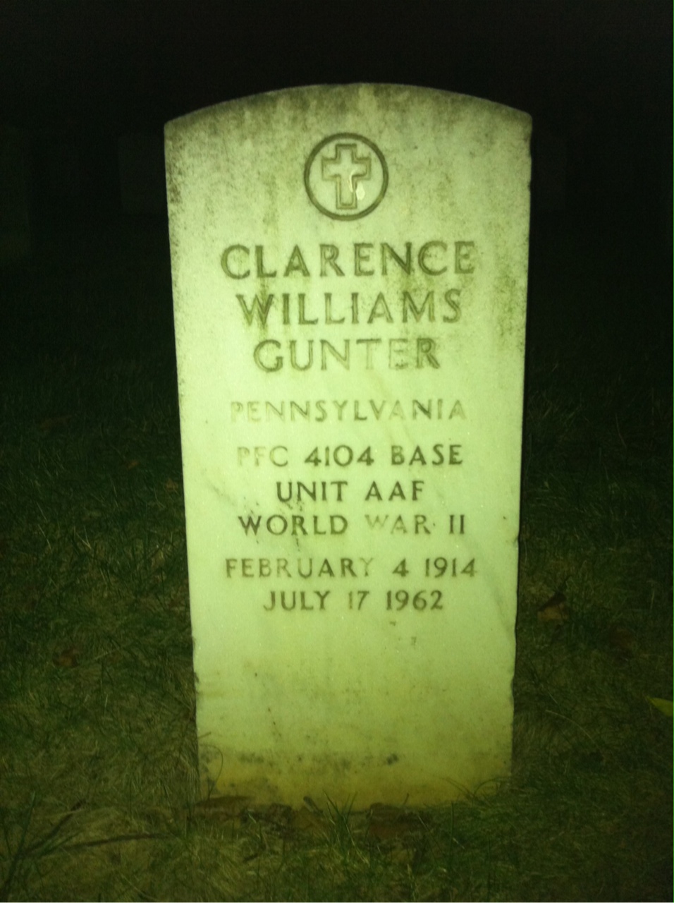 Headstone of Mary M Gunter