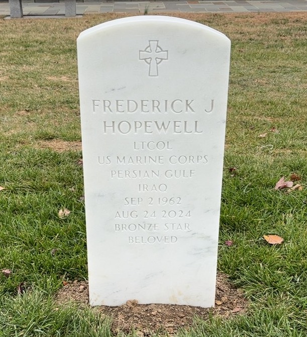 Headstone of Frederick J Hopewell